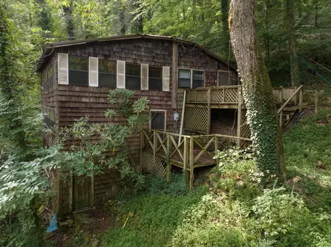 109 Mount Luke Rd, Townsend, TN 37882