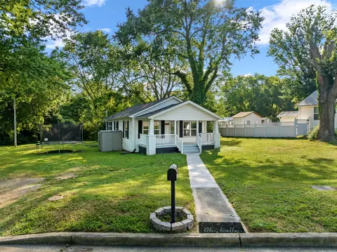 515 Franklin Ln, Morristown, TN 37814
