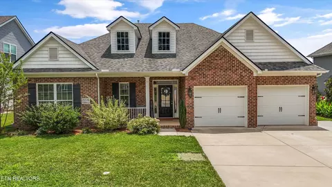 2236 Waterstone Blvd, Knoxville, TN 37932
