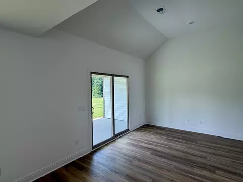 Living - 401 Marcella Ct, Dickson, TN 37055 photo 1 of 9