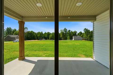 Exterior - 401 Marcella Ct, Dickson, TN 37055 photo 16 of 20