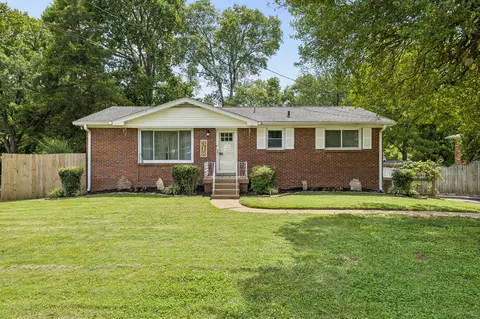 318 Jacksonian Dr, Hermitage, TN 37076