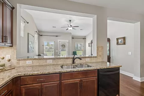 Kitchen - 3001 Gracious Dr, Franklin, TN 37064 photo 5 of 6