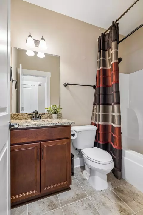 Bath - 3001 Gracious Dr, Franklin, TN 37064 photo 1 of 6