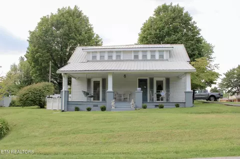 301 W Crawford Ave, Monterey, TN 38574
