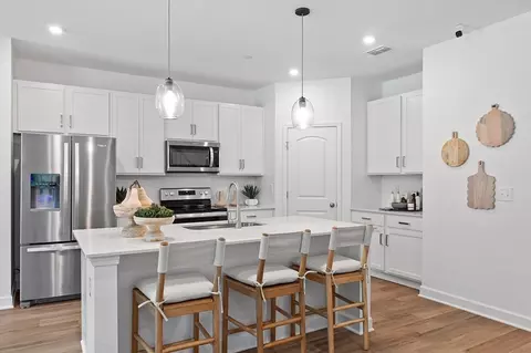 Kitchen - 220 E Millbrook Dr, Spring Hill, TN 37174 photo 2 of 5