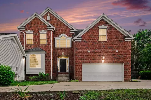 2913 22nd Ave S # B, Nashville, TN 37215