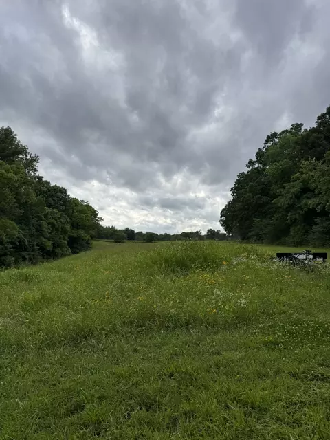 973 Coyote Ridge Rd, Cadiz, KY 42211