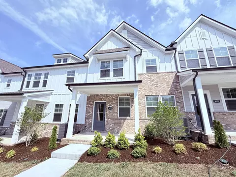 3025 Stokers Ln, Nashville, TN 37218