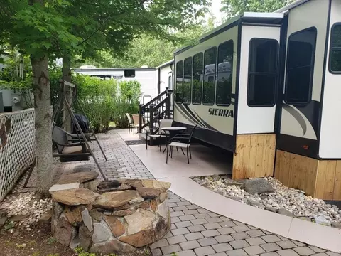 4229 E Pkwy #LOT 203, Gatlinburg, TN 37738