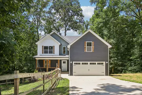 2320 Bearden Rd, Clarksville, TN 37043