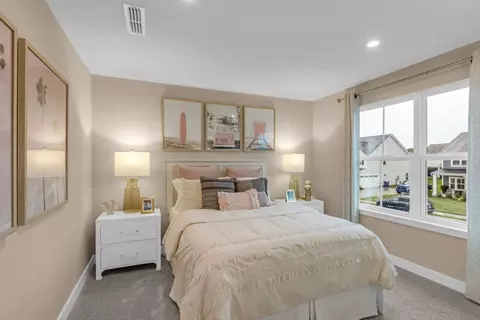 Bedroom - 1009 Harwell Ln, Murfreesboro, TN 37128 photo 3 of 10