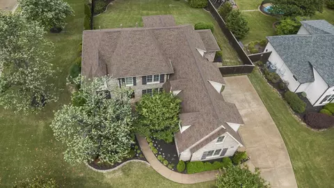 10220 Herons Ridge Dr, Lakeland, TN 38002