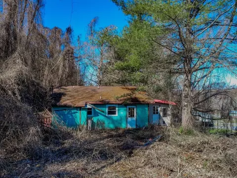 2453 Top View Cir, Sevierville, TN 37876
