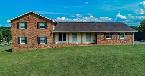 804 Fontana St, Newport, TN 37821