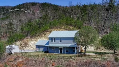 1075 Bogard Creek Rd, Cosby, TN 37722