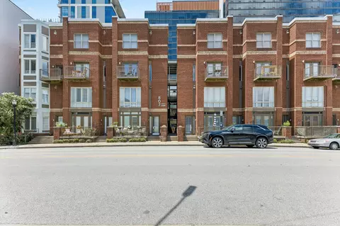 807 18th Ave S #408, Nashville, TN 37203