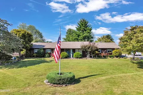 445 Par Dr, Maryville, TN 37801