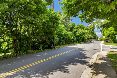 1200 E Harper Ave, Maryville, TN 37804