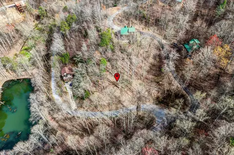 345 Lamons Loop, Sevierville, TN 37876 photo 4