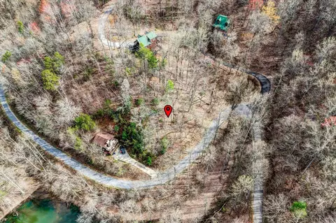 345 Lamons Loop, Sevierville, TN 37876 photo 5