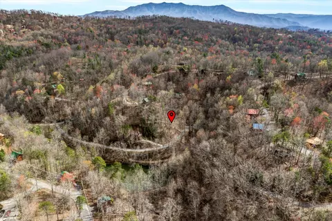 345 Lamons Loop, Sevierville, TN 37876 photo 14