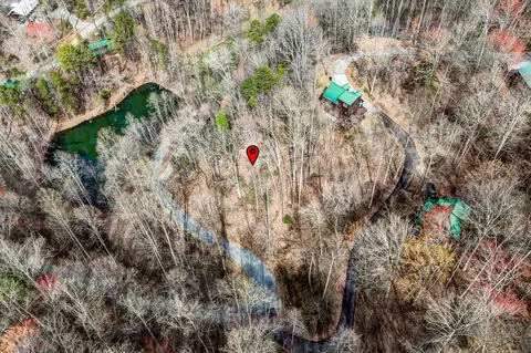 345 Lamons Loop, Sevierville, TN 37876 photo 10
