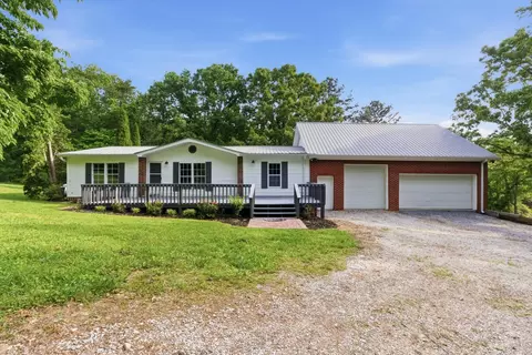 2404 Dove Ln, Chattanooga, TN 37421