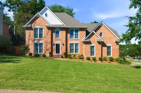 203 Dogwood Ln, Smyrna, TN 37167