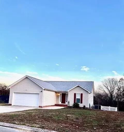1848 Coffee Tree Ln, Soddy Daisy, TN 37379