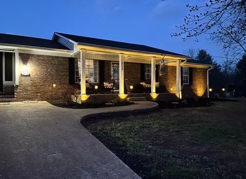 510 Donna Cir, Lawrenceburg, TN 38464