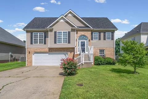 3446 Southwood Dr, Clarksville, TN 37042