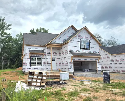 273 Wayne Hall Rd, Clarksville, TN 37040