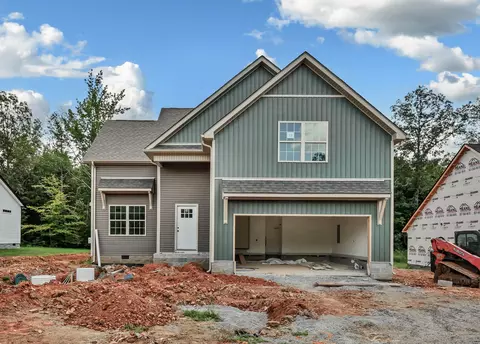273 Wayne Hall Rd, Clarksville, TN 37040
