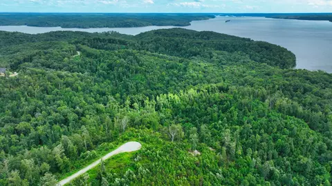 58 Ridge Top Rd, Stewart, TN 37175
