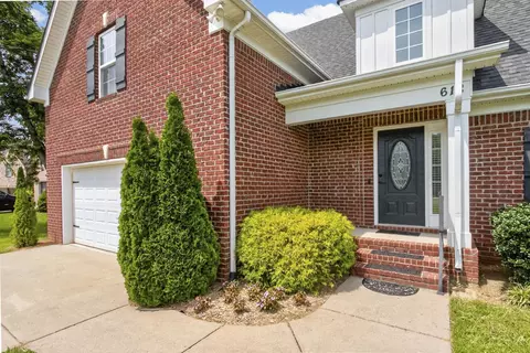 618 Virginia Belle Dr, Smyrna, TN 37167