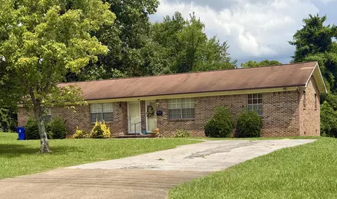 4000 Peerless Rd NW, Cleveland, TN 37312
