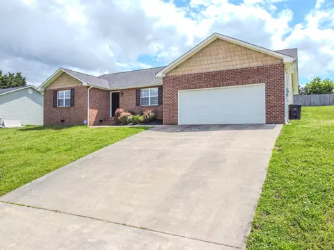 1728 Call Dr, Athens, TN 37303