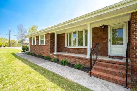 351 NW Northwest Cir, Cleveland, TN 37312