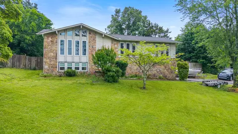 5408 Yosemite Trl, Knoxville, TN 37909