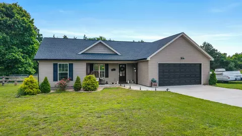 210 County Road 793, Etowah, TN 37331