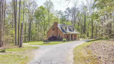 1647 Loudon Hwy, Philadelphia, TN 37846