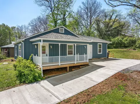 804 Eastanallee Ave, Athens, TN 37303