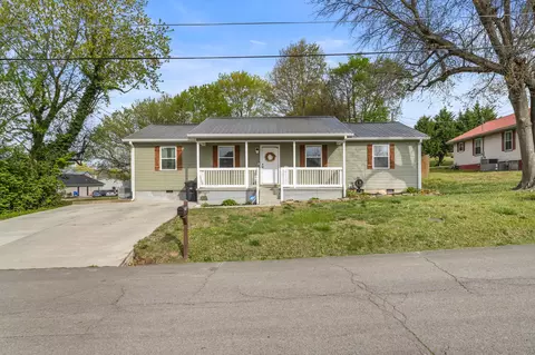 308 Sherwood Ave, Athens, TN 37303