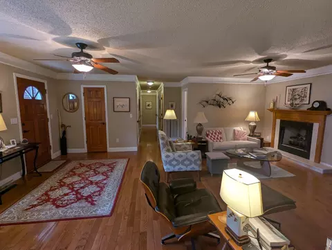 548 Sunset Dr, Dayton, TN 37321 photo 3