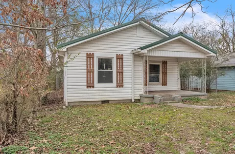 803 Lee Ave, Rossville, GA 30741