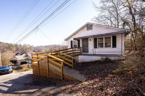 112 Lawn St, Chattanooga, TN 37405
