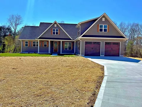 250 County Road 132, Athens, TN 37303