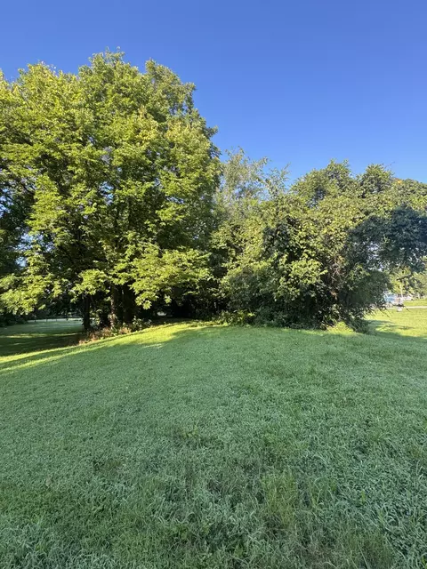 3992 Hwy 31e, Bethpage, TN 37022 photo 4