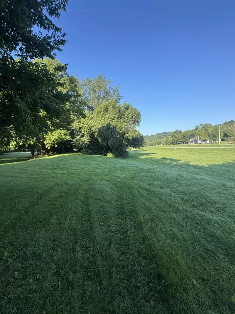 3992 Hwy 31e, Bethpage, TN 37022 photo 2